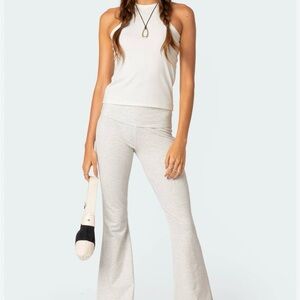 EDIKTED Women's Gray Flared Pants